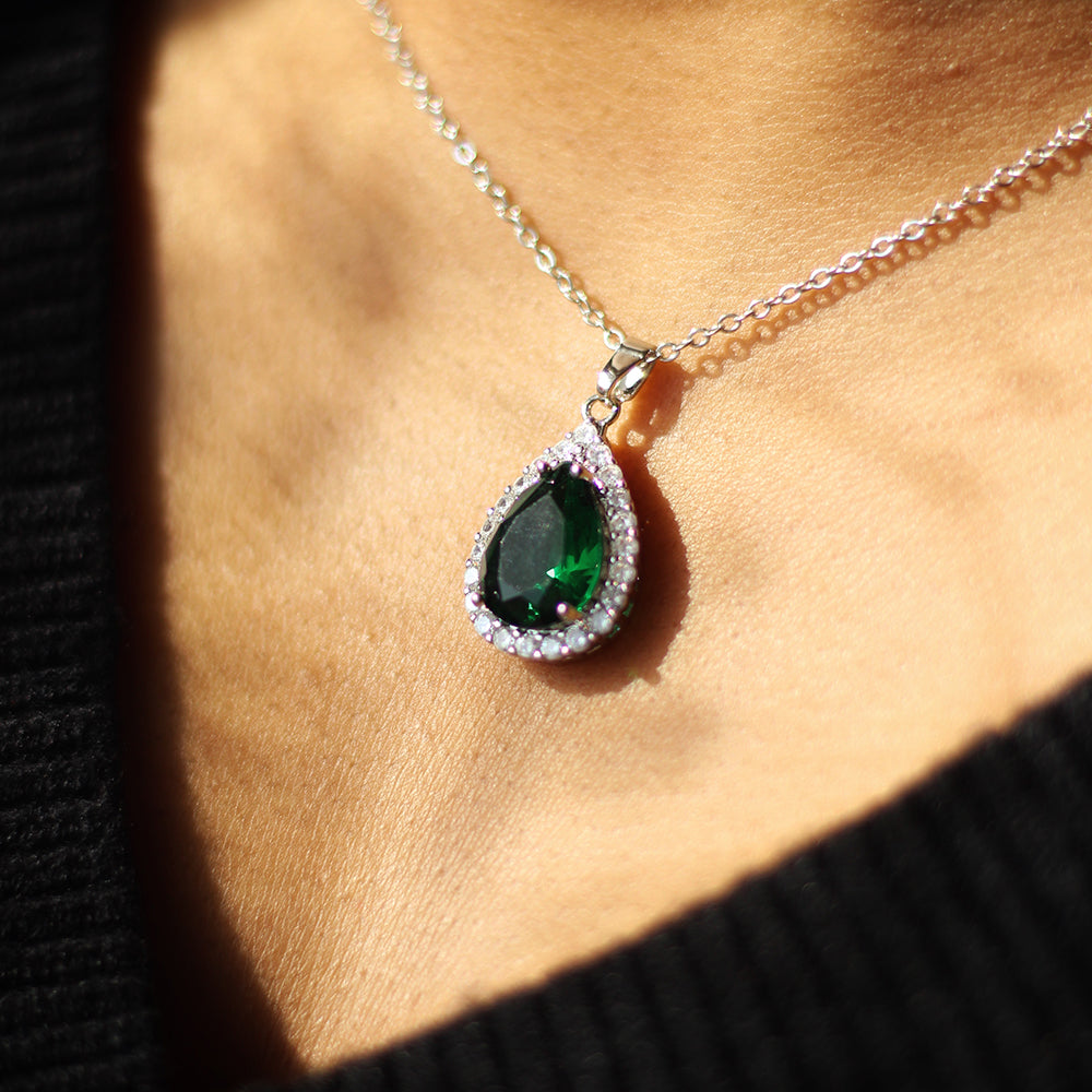 Royal Aura Necklace