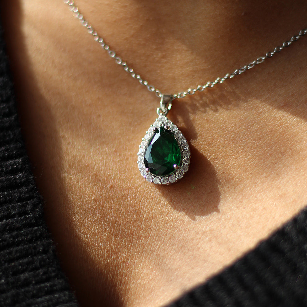 Royal Aura Necklace