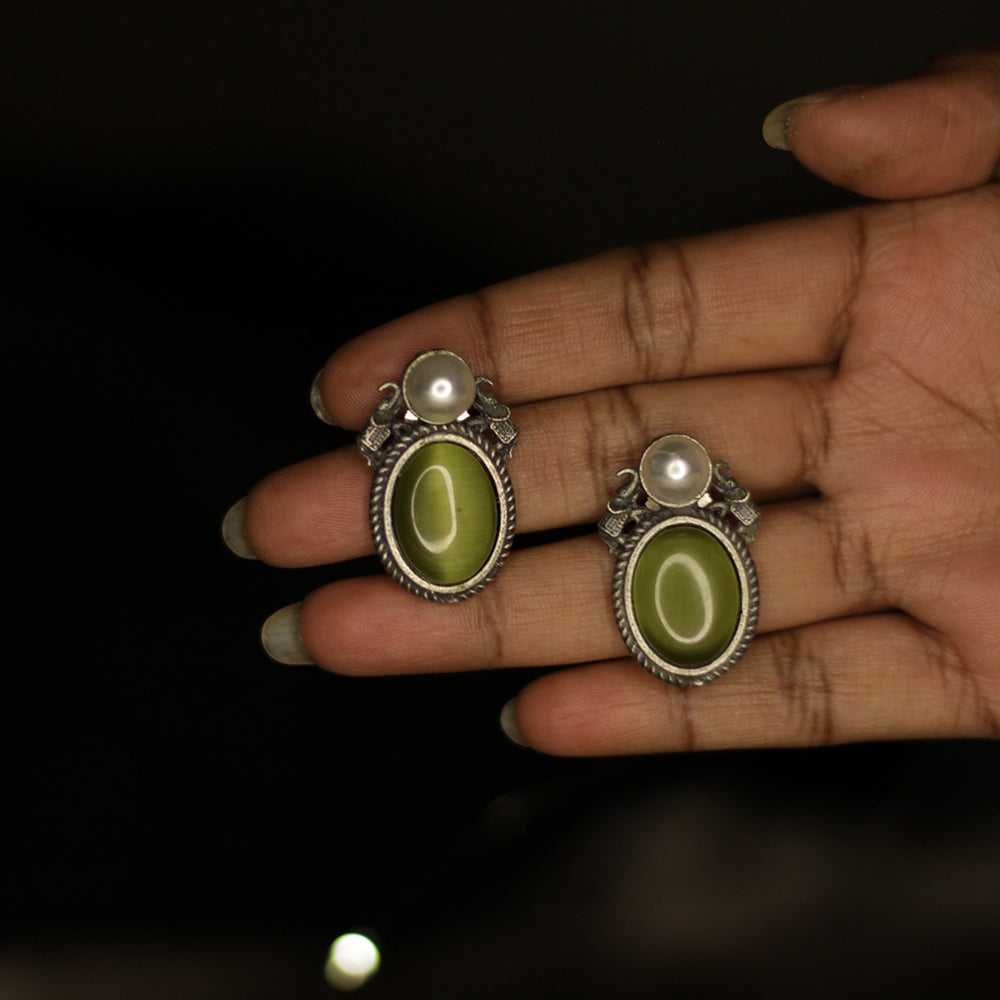 Olive Glow Earrings