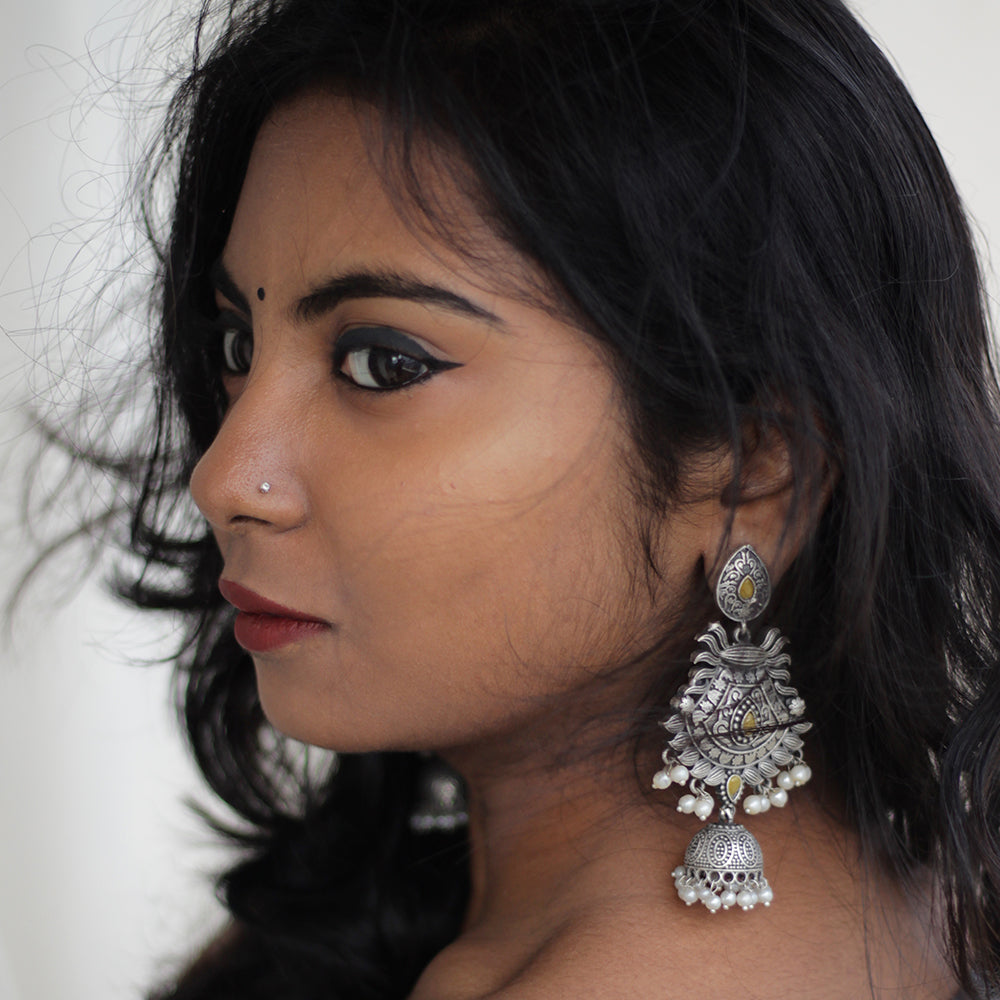 Rajwada Jhumkas