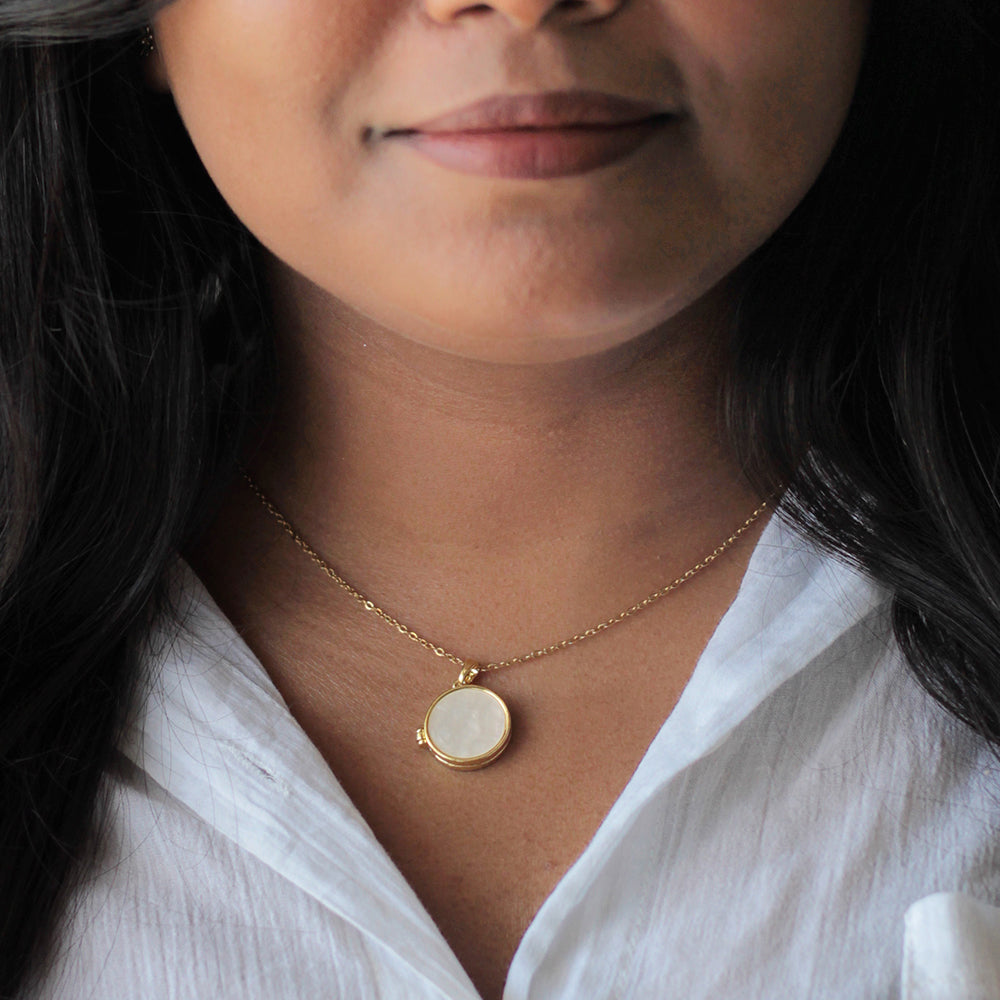 Keepsake Pendant Necklace
