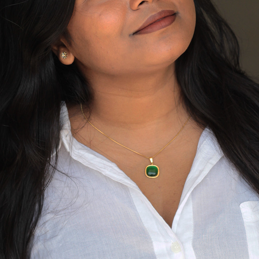 Emerald Aura Pendant