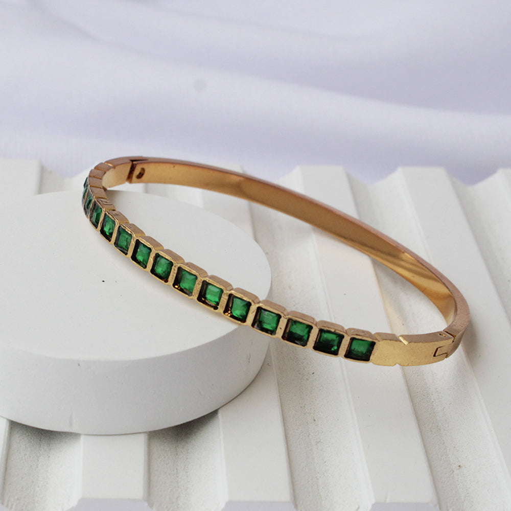 Emerald Square Cut Bangle