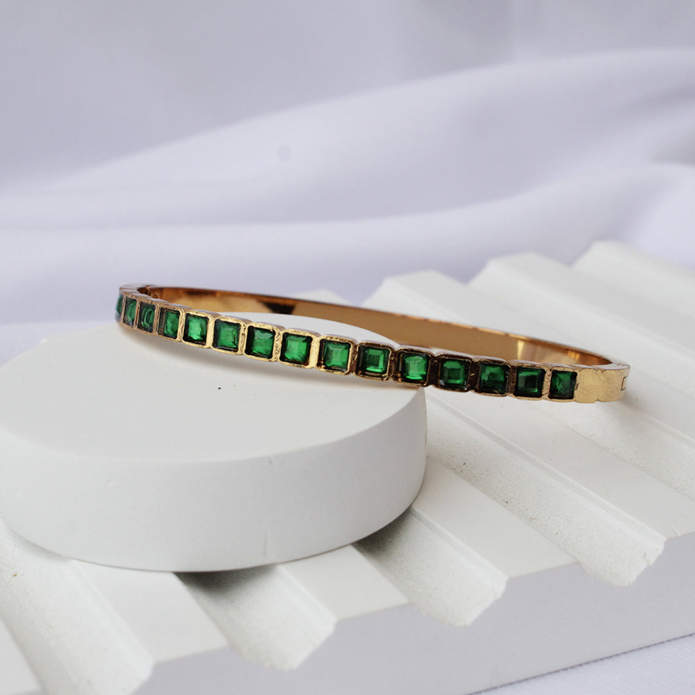 Emerald Square Cut Bangle
